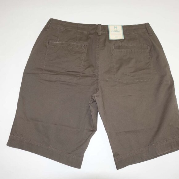 Lot of 2 Pairs Old Navy Perfect Bermuda Shorts NWT Size 14 Brown and Beige Khaki - Picture 4 of 9